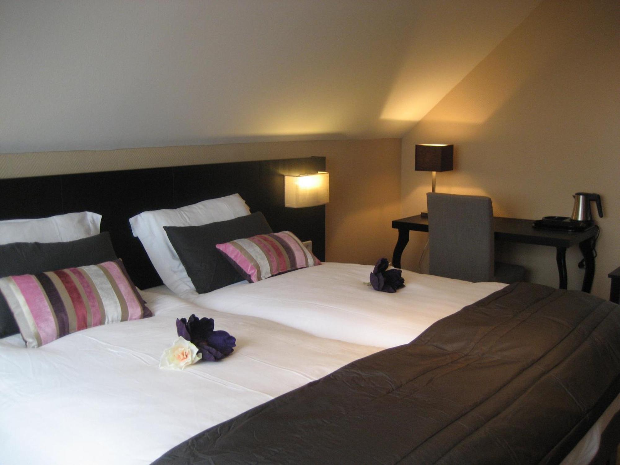 Bed & Breakfast Rheiderland Ditzumerverlaat Habitación foto